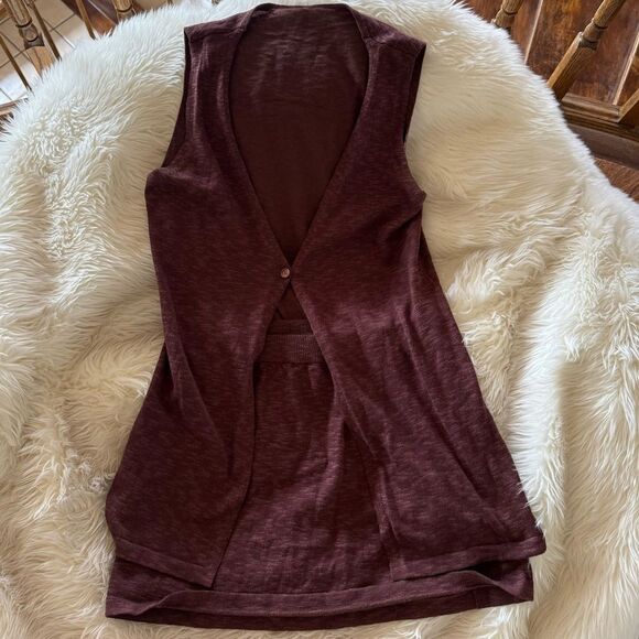 Brown skirt set - Picture 2 of 2